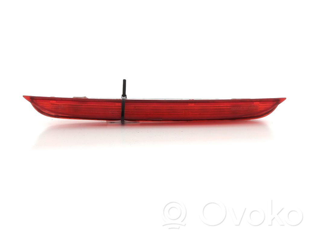 Trzecie światło stop   GS2A51580B,G11299I