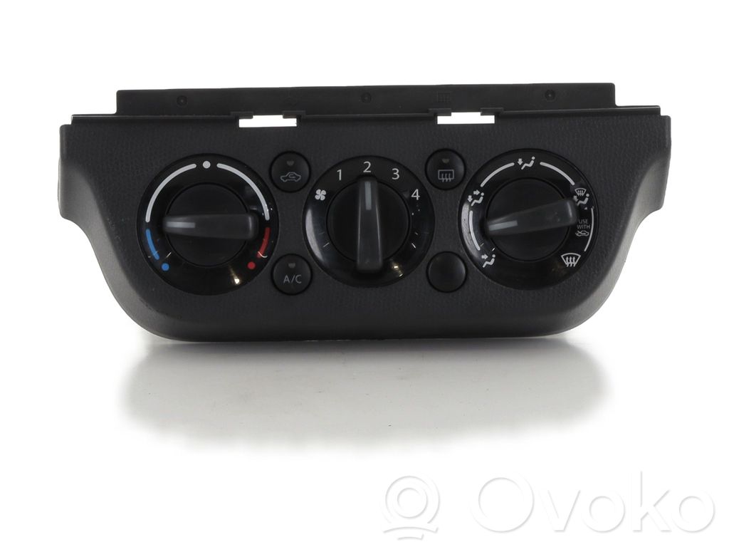 Suzuki Swift I Climate control unit 