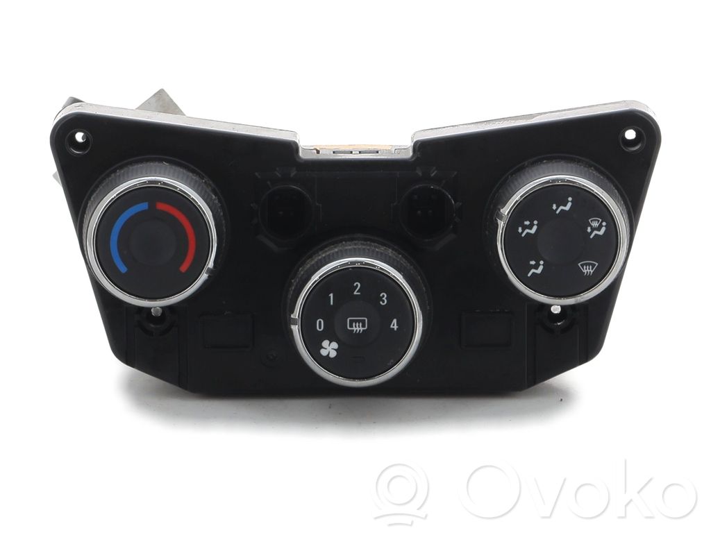 Chevrolet Aveo Climate control unit 