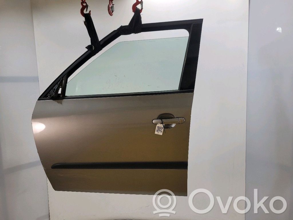Skoda Fabia Mk2 (5J) Portiera anteriore
