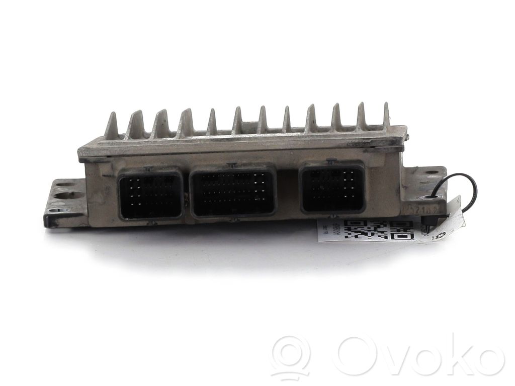 Renault Clio III Engine control unit/module 