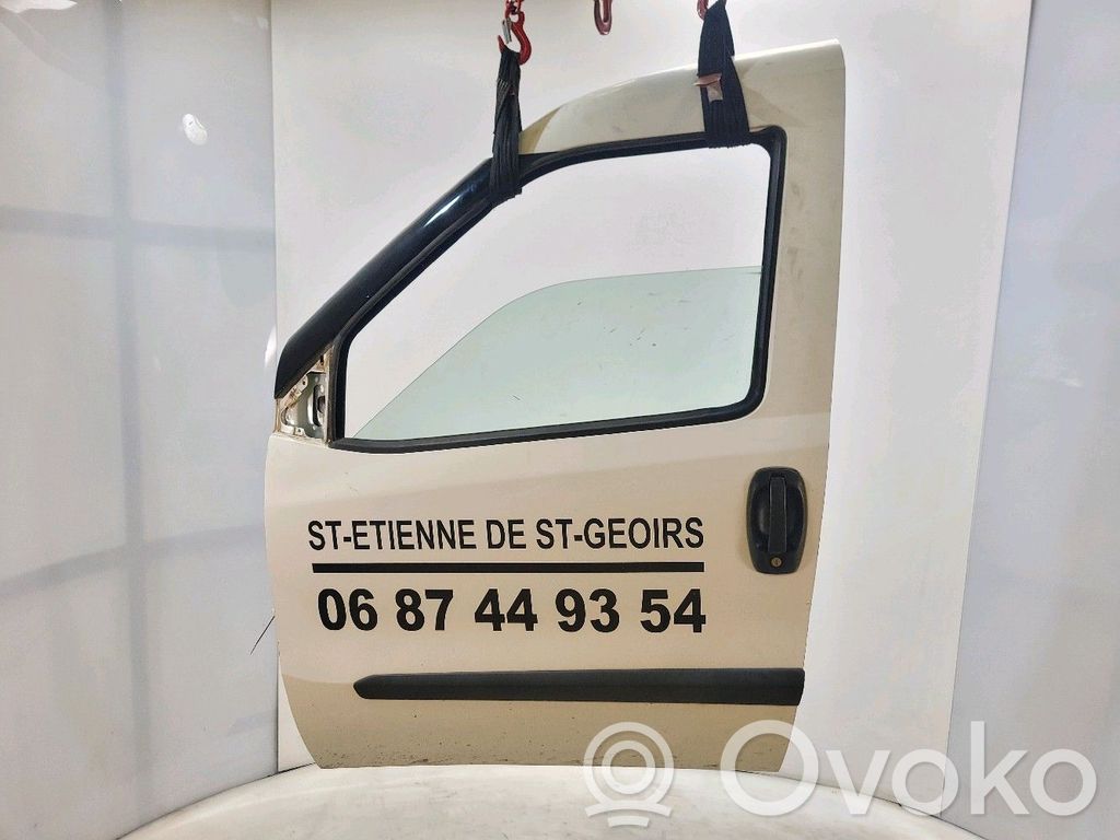 Fiat Doblo Ușă față 