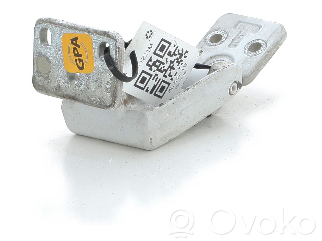 Mercedes-Benz Sprinter W906 Loading door lower hinge 