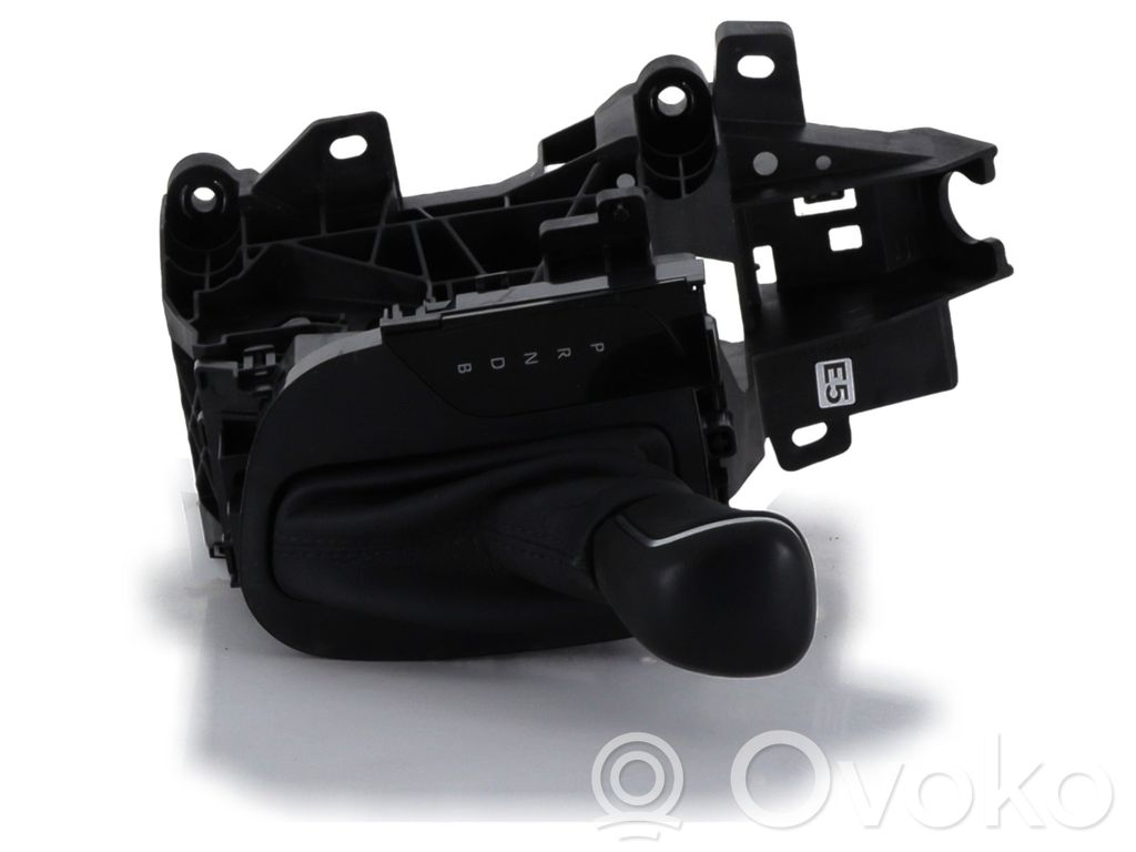 Toyota Yaris XP210 Selector de viteze/schimbător de viteze (interior) 