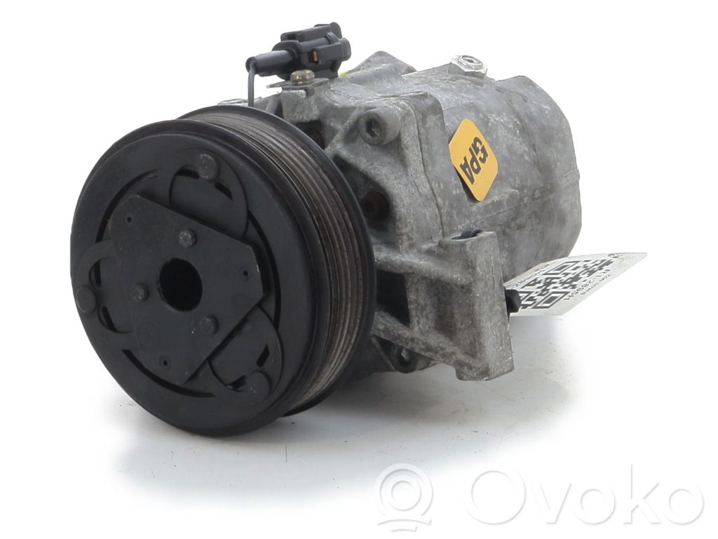 Nissan Note (E11) Air conditioning (A/C) compressor (pump) 