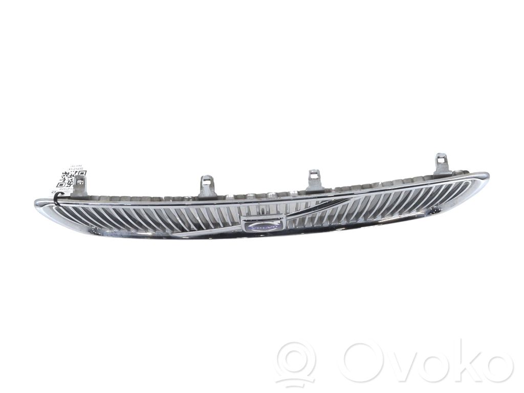 Volvo V70 Oberes Gitter vorne