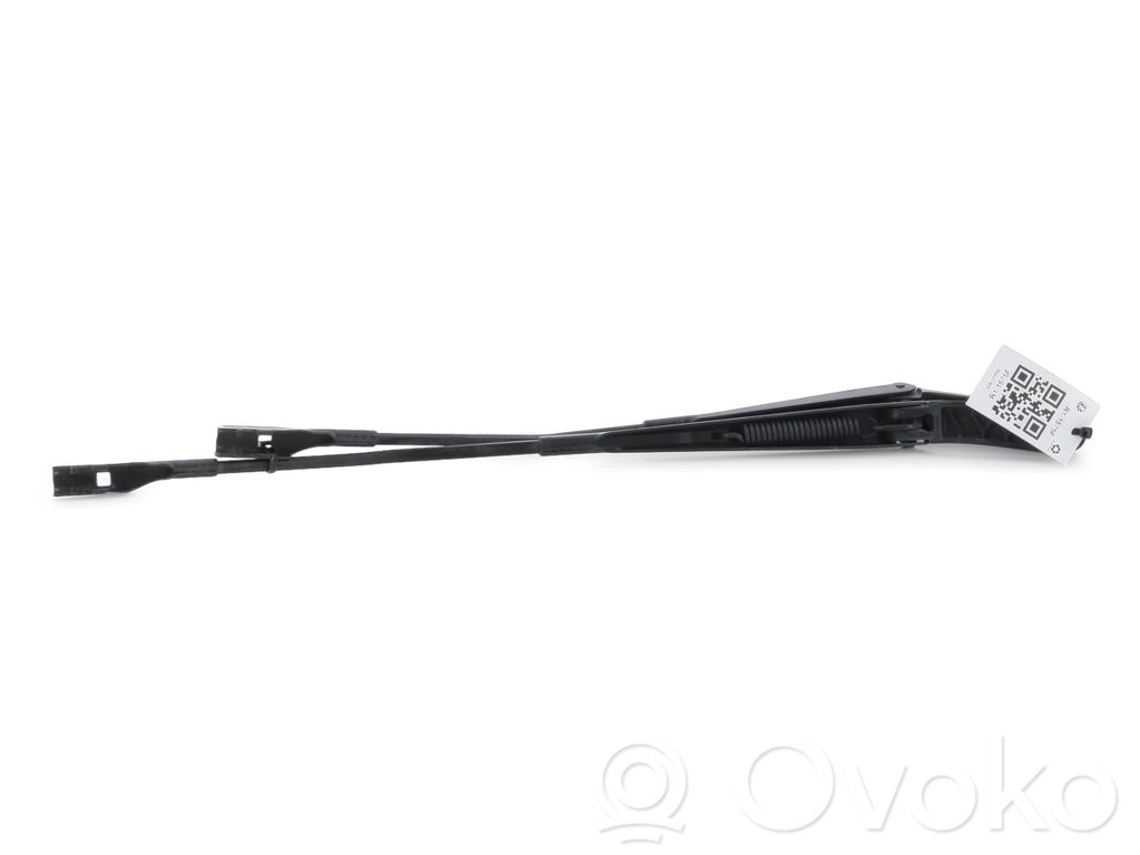 Ramię wycieraczki szyby przedniej / czołowej   8U1955407A1P9,R11575F