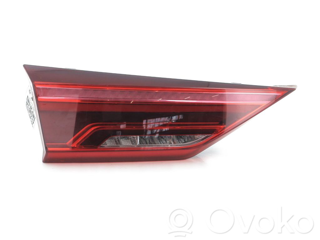 Audi Q3 F3 Takaluukun takavalot 