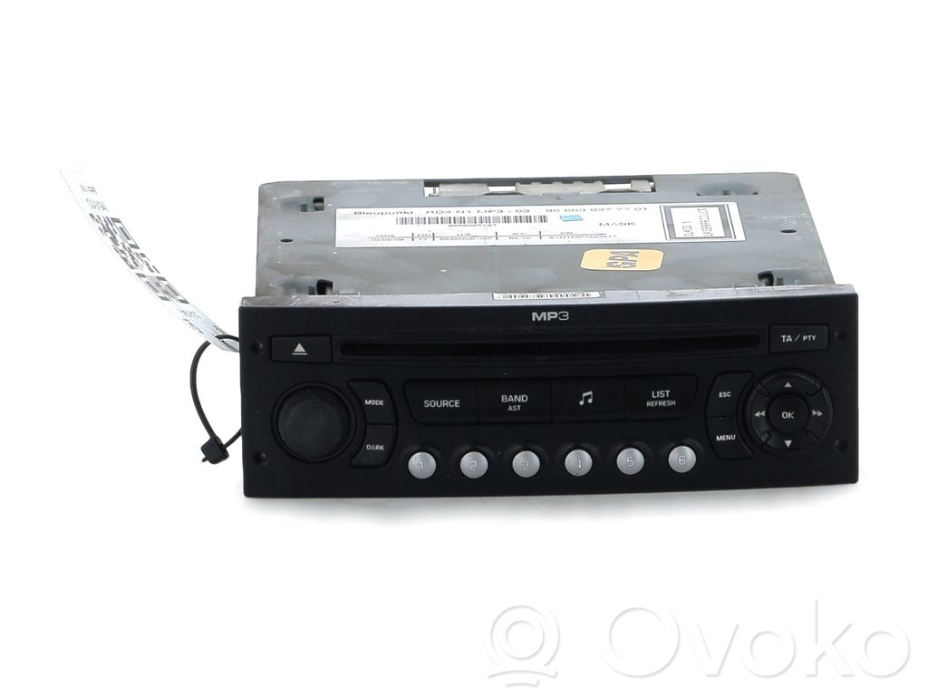 Peugeot Partner Unitate principală radio/CD/DVD/GPS 