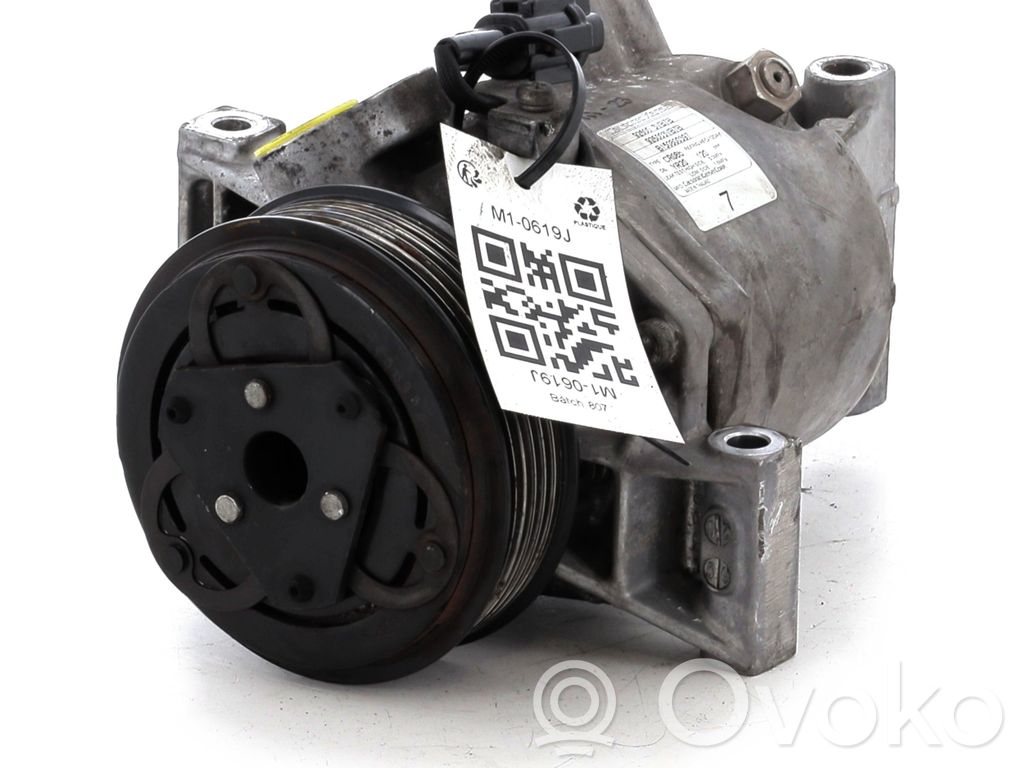 Nissan Note (E12) Klimakompressor Pumpe 
