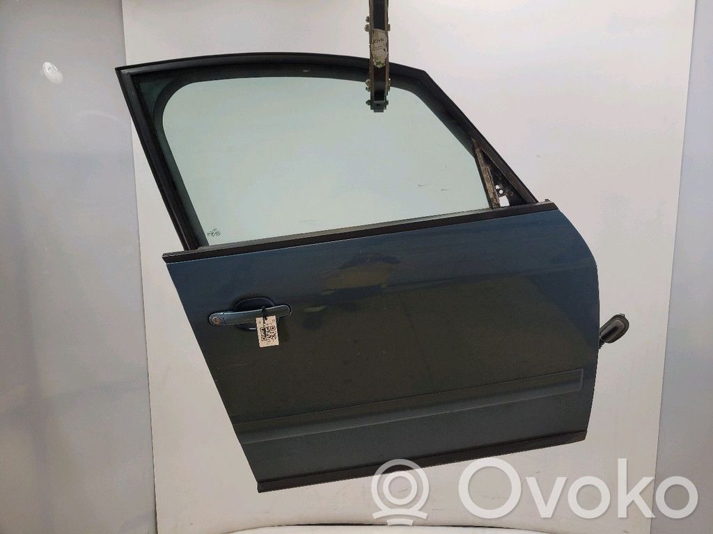 Porte avant   8Z0831052A,Z15990N