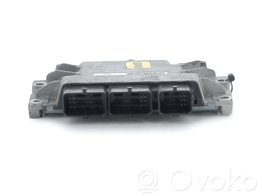 Engine control unit/module   237D40225R,S19226T