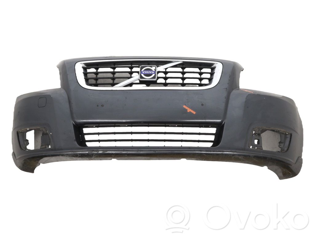 Volvo V50 Zderzak przedni 