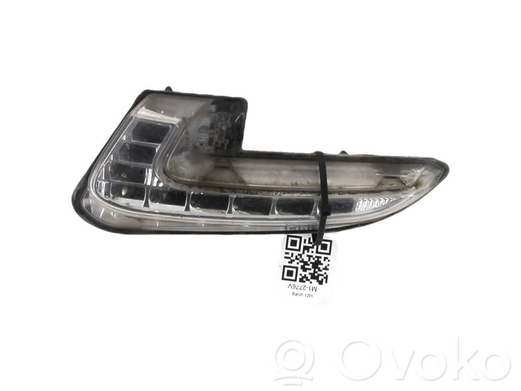 Lampa LED do jazdy dziennej   266051268R,M12776V