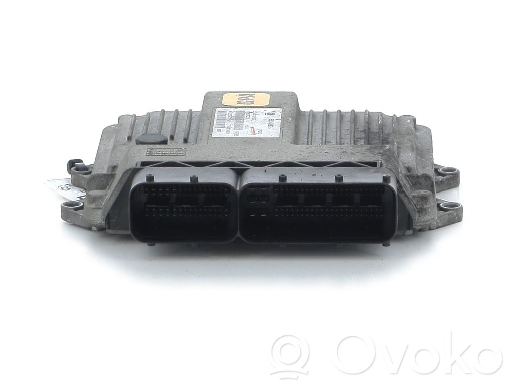 Suzuki Swift I Engine control unit/module 