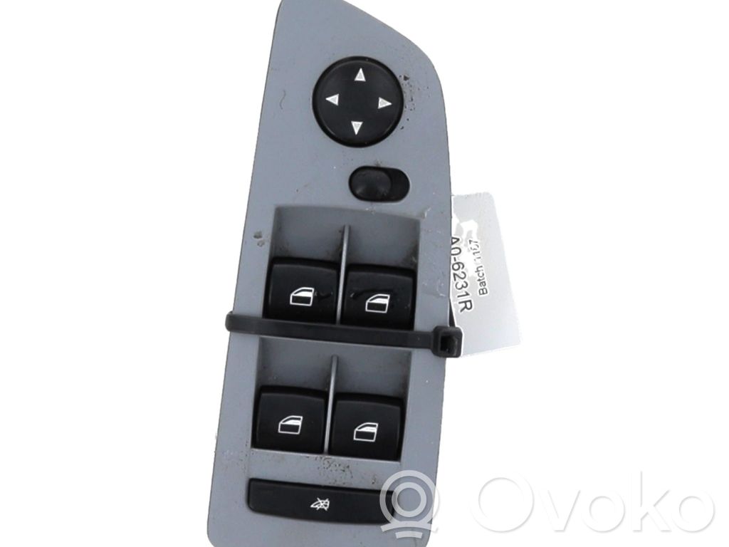 BMW 1 E82 E88 Electric window control switch 