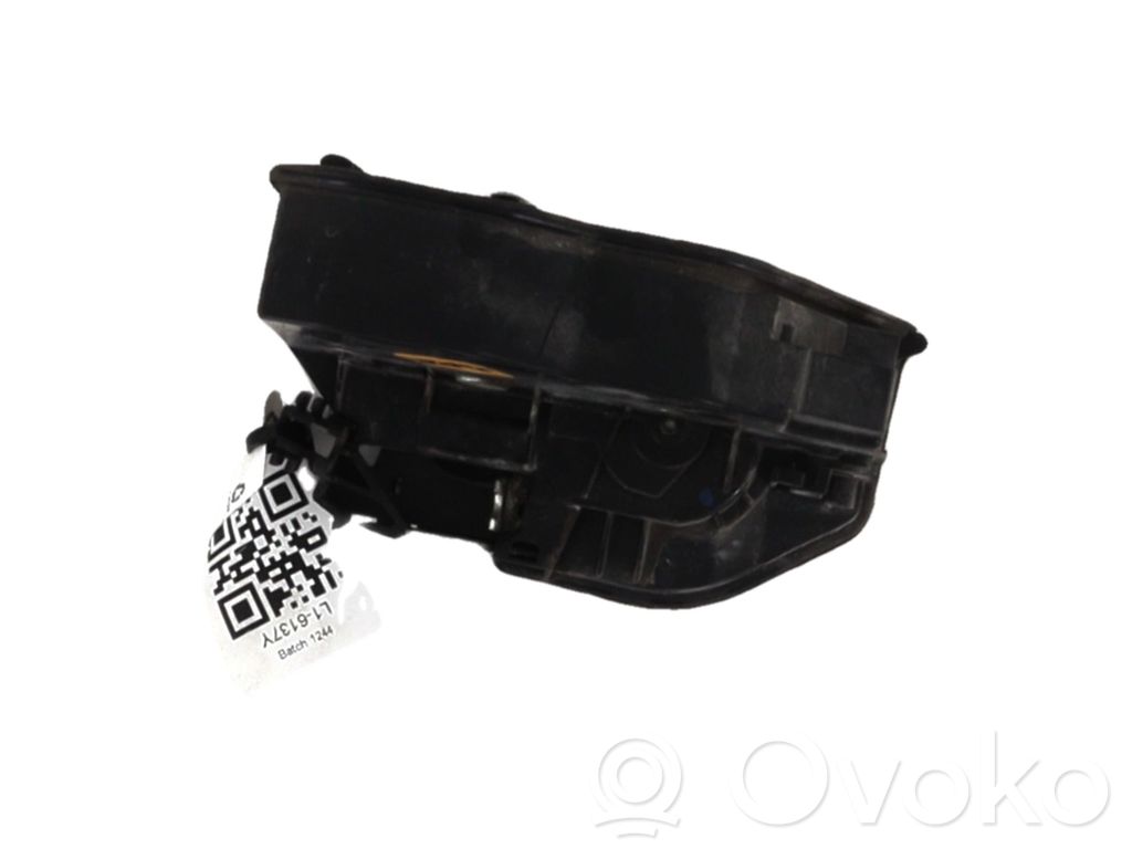 Etuoven lukko   51217202143,L16137Y
