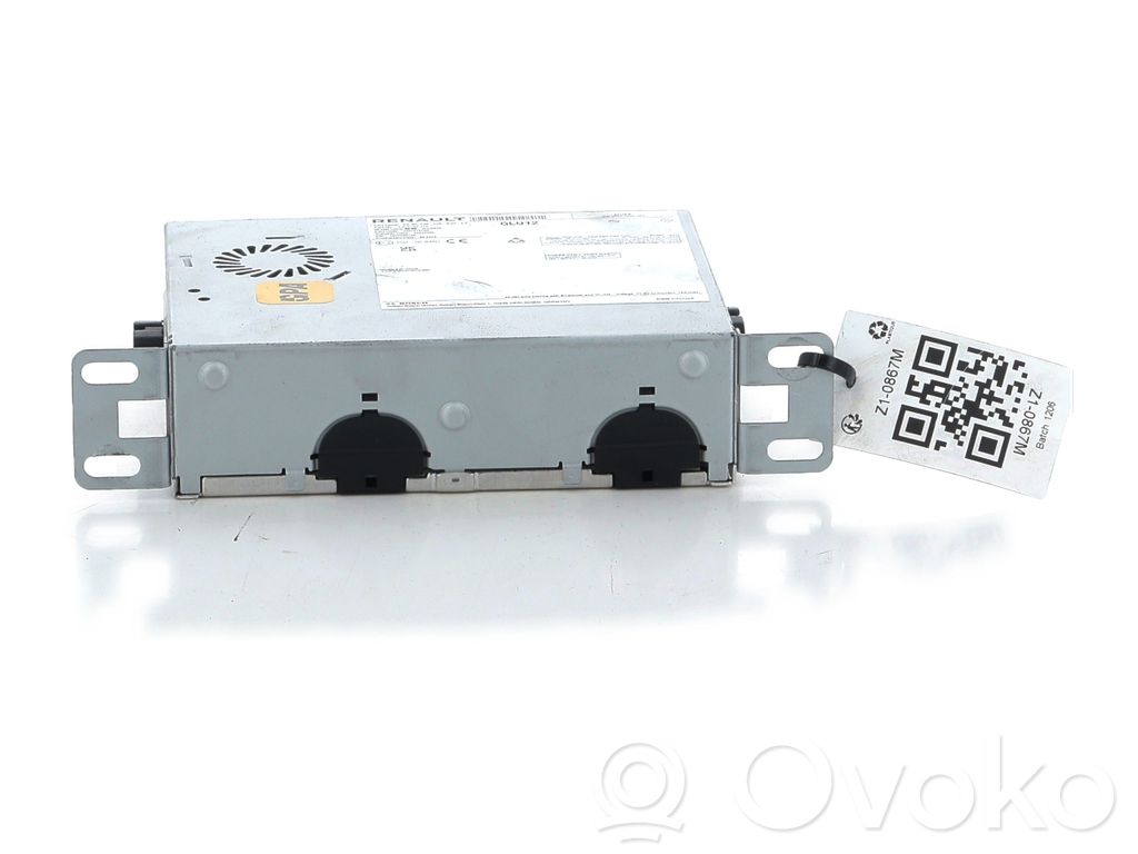 Renault Clio V Radio/CD/DVD/GPS head unit 