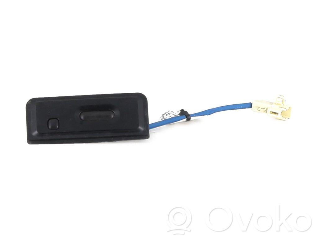 Suzuki Baleno IV Loading door exterior handle