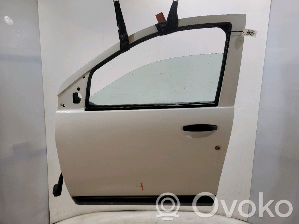 Dacia Dokker Front door 