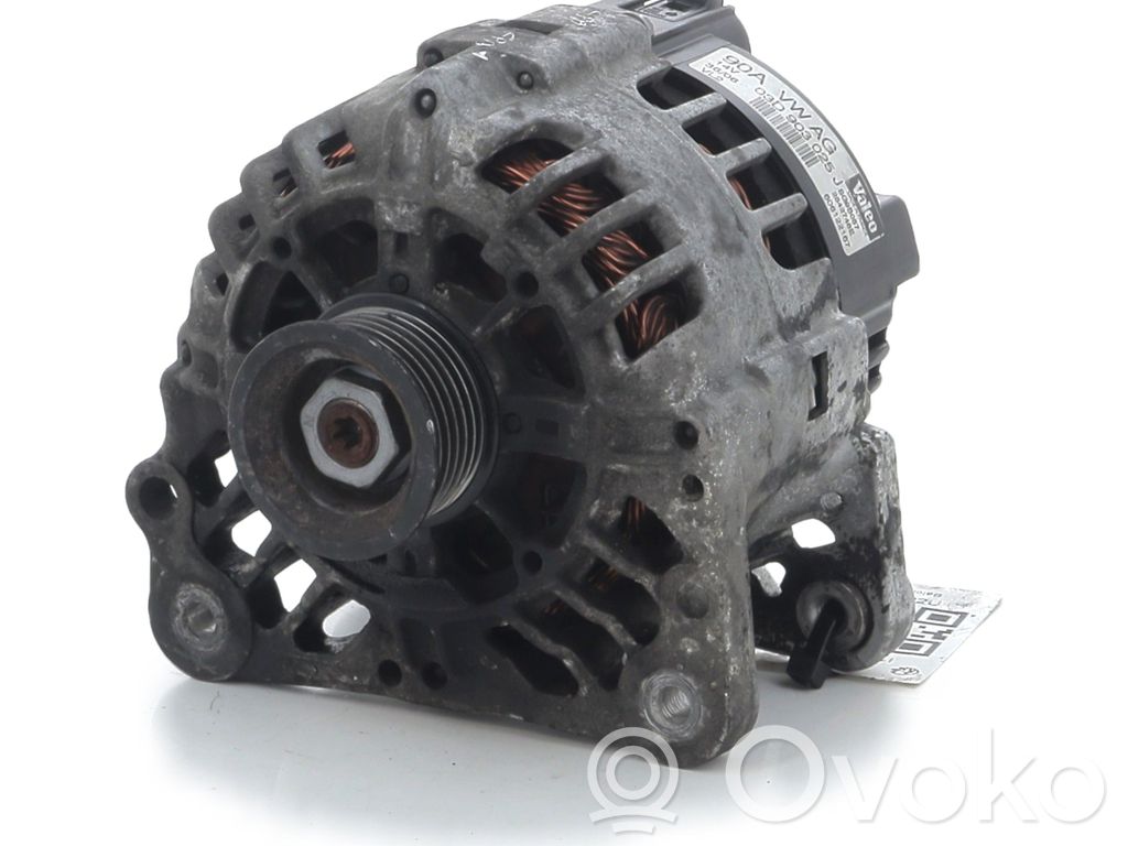 Volkswagen Polo IV 9N3 Generatorius 