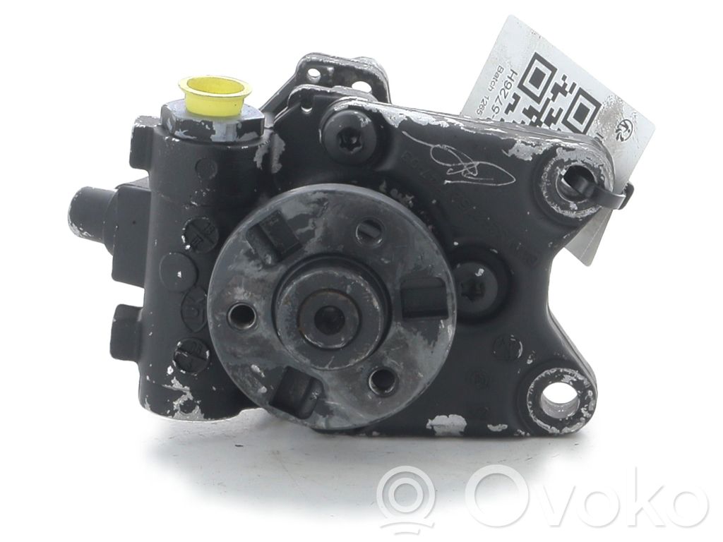 BMW 1 E81 E87 Power steering pump 