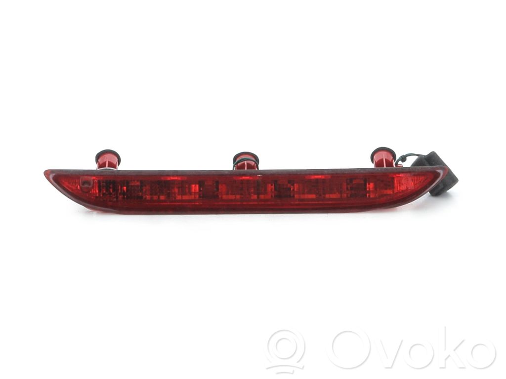 KIA Picanto Third/center stoplight 