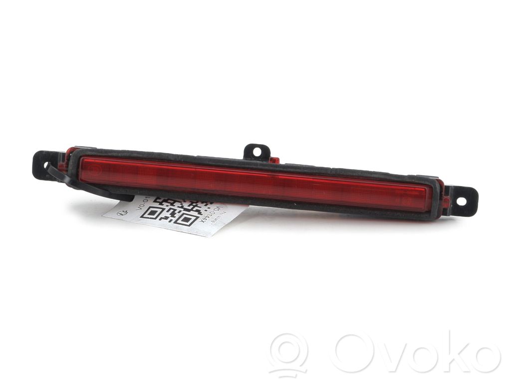 Ford Ranger Third/center stoplight 