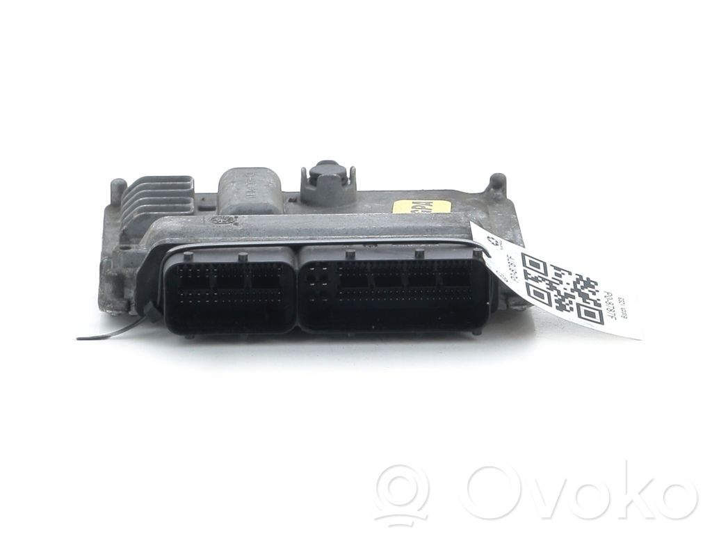 Volkswagen Polo V 6R Sterownik / Moduł ECU 