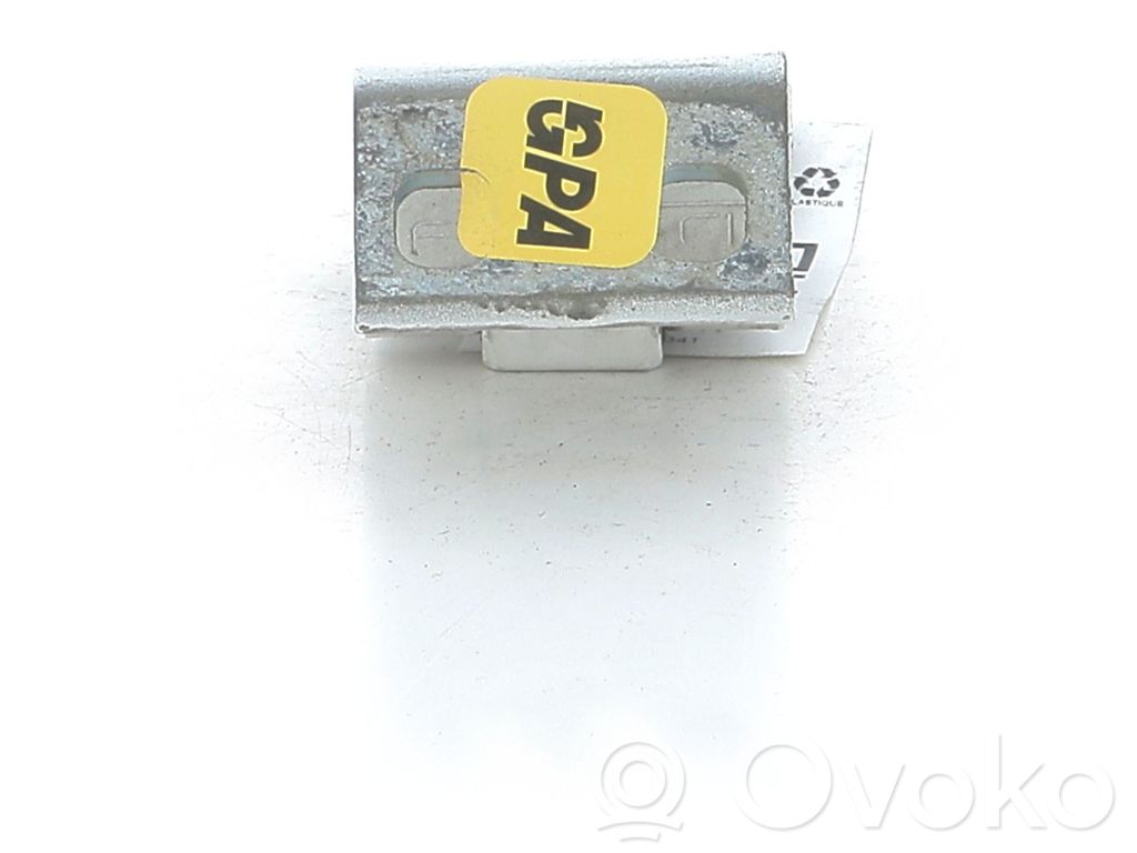 Citroen Nemo Loading door upper hinge 