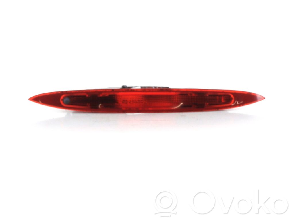 Renault Modus Third/center stoplight 