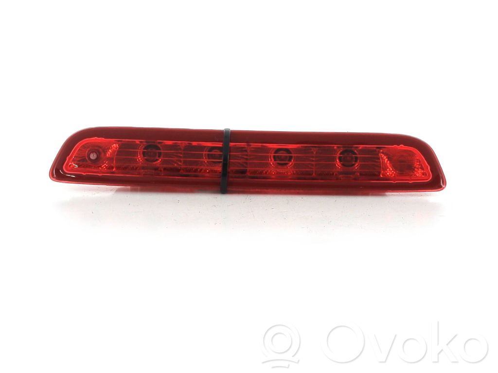 Peugeot 108 Third/center stoplight 