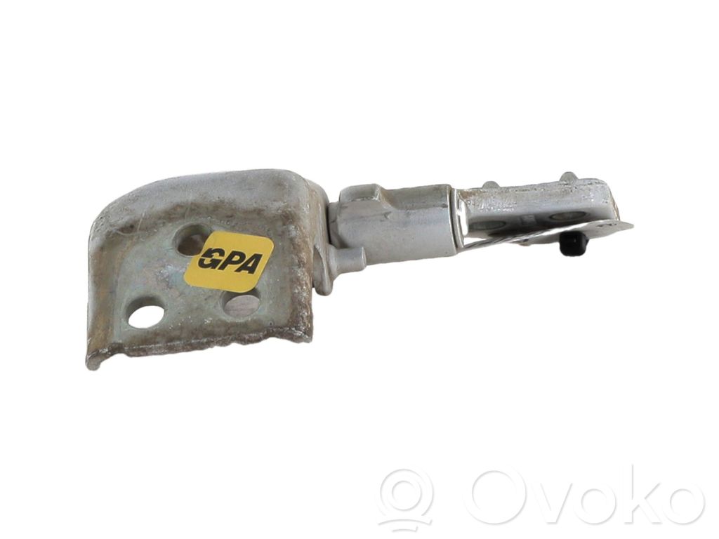 Loading door upper hinge   8717C1,Q17730Z