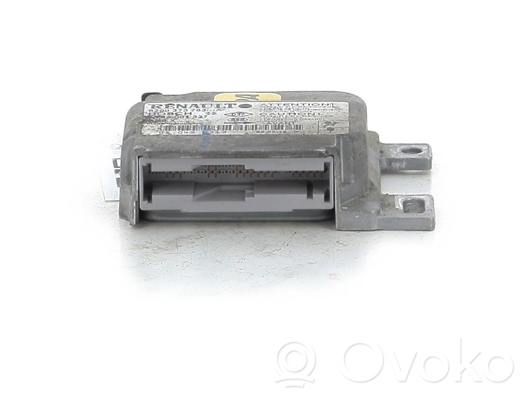 Renault Clio II Unitate/modul de comandă airbaguri 