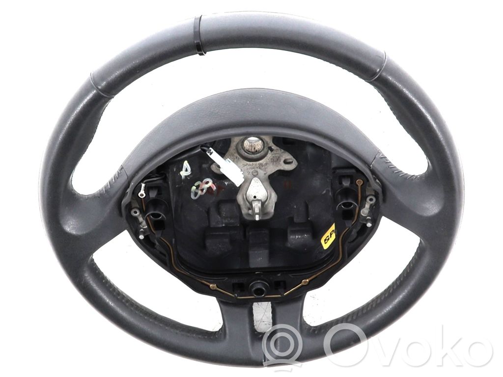 Renault Clio III Ohjauspyörä 