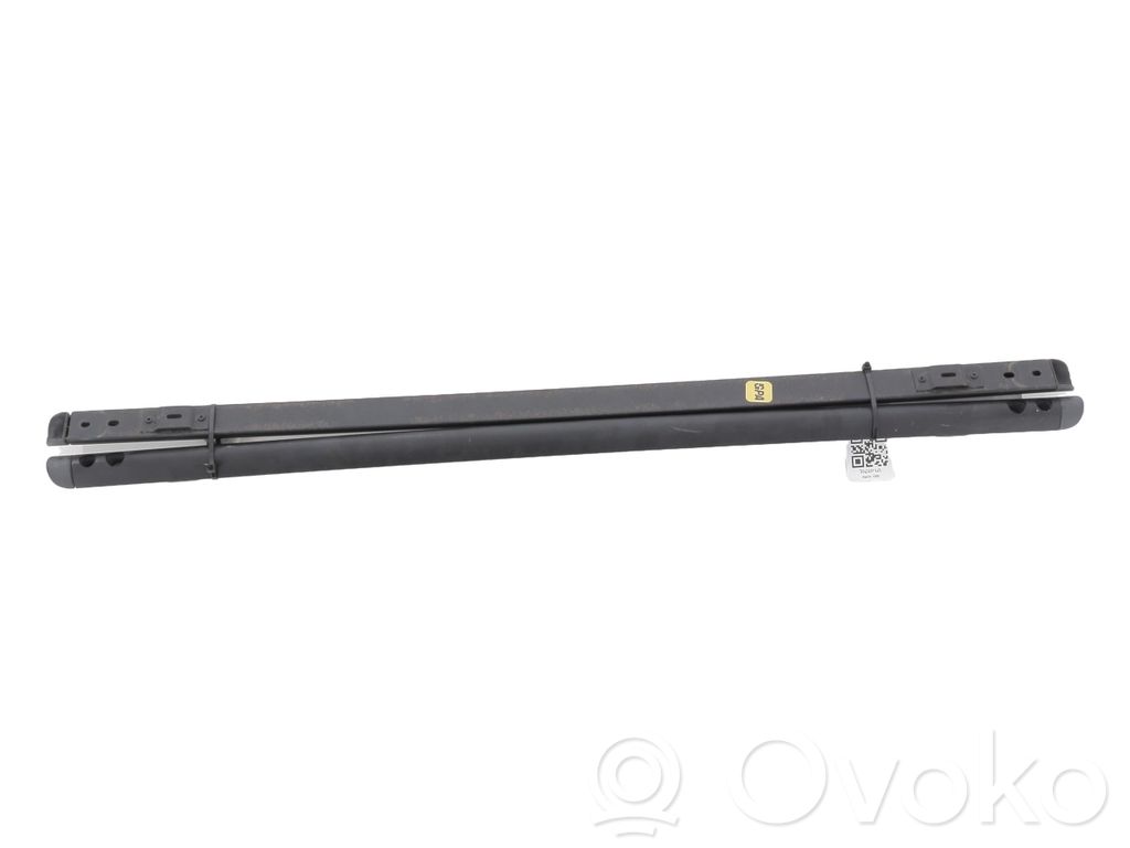 Relingi dachowe   8361C0,U10570L
