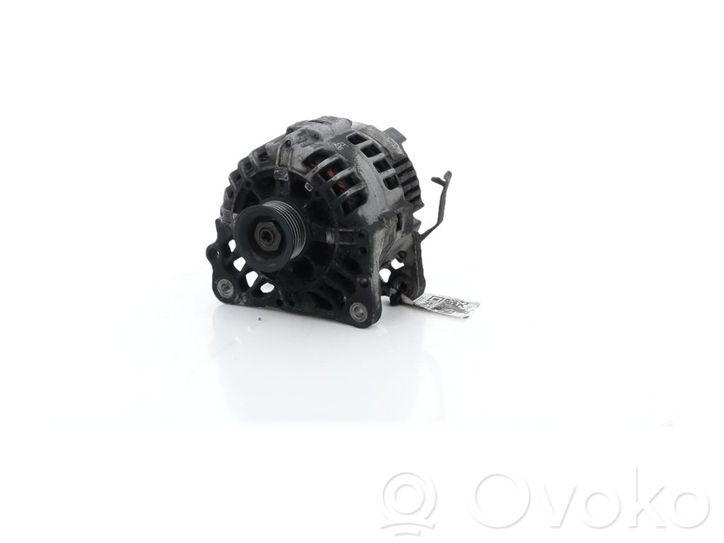 Volkswagen Polo IV 9N3 Generatorius 
