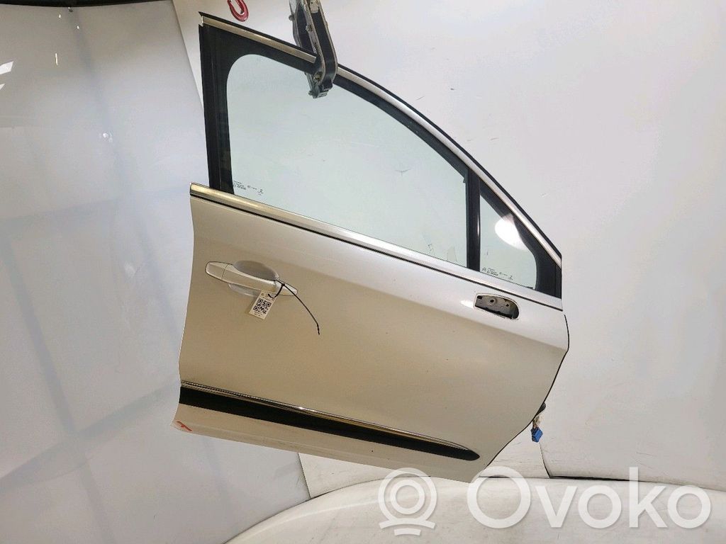 Puerta delantera   9004EA,P18004N