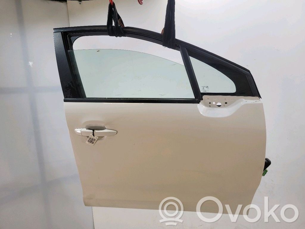 Citroen C3 Front door 