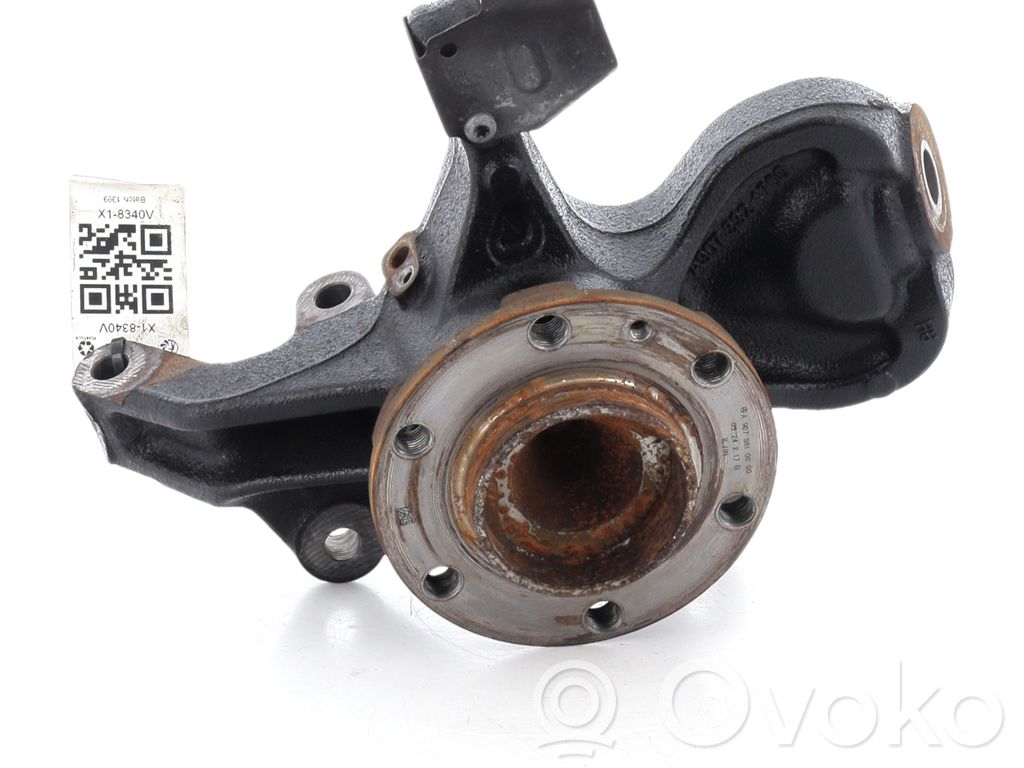 Mercedes-Benz Sprinter W907 W910 Fuso a snodo con mozzo ruota anteriore