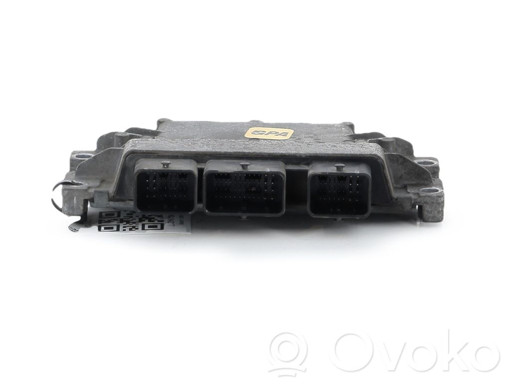 Engine control unit/module   8201076738,M05421T