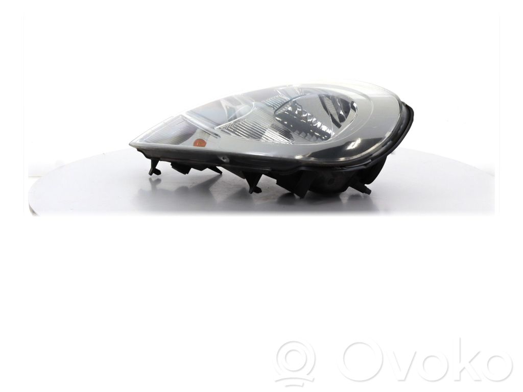 Lampa przednia   8200701354,F15060F