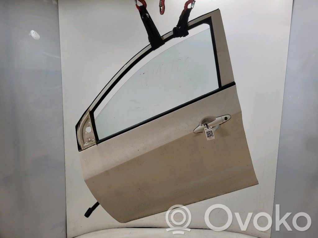 Drzwi przednie   760031Y020,Y15044Z