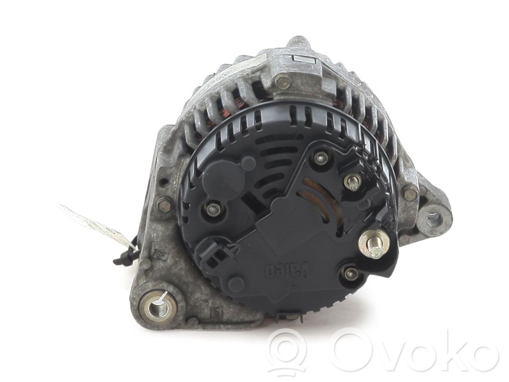 Audi A4 S4 B5 8D Generatore/alternatore 