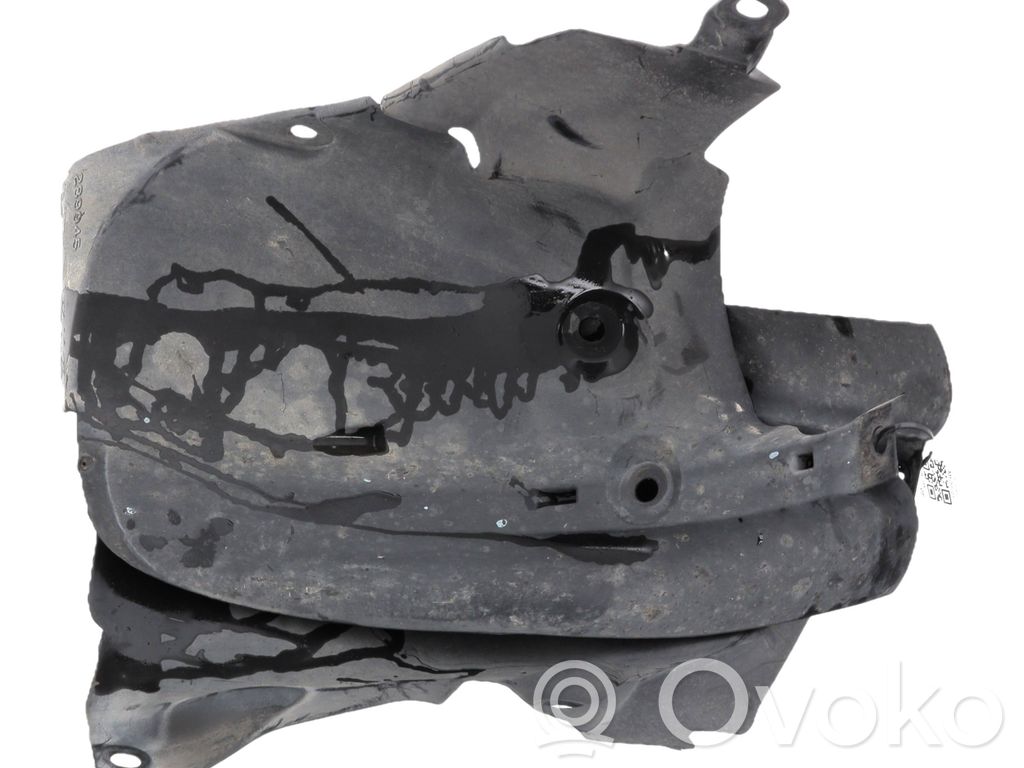 Renault Clio III Pare-boue passage de roue avant 