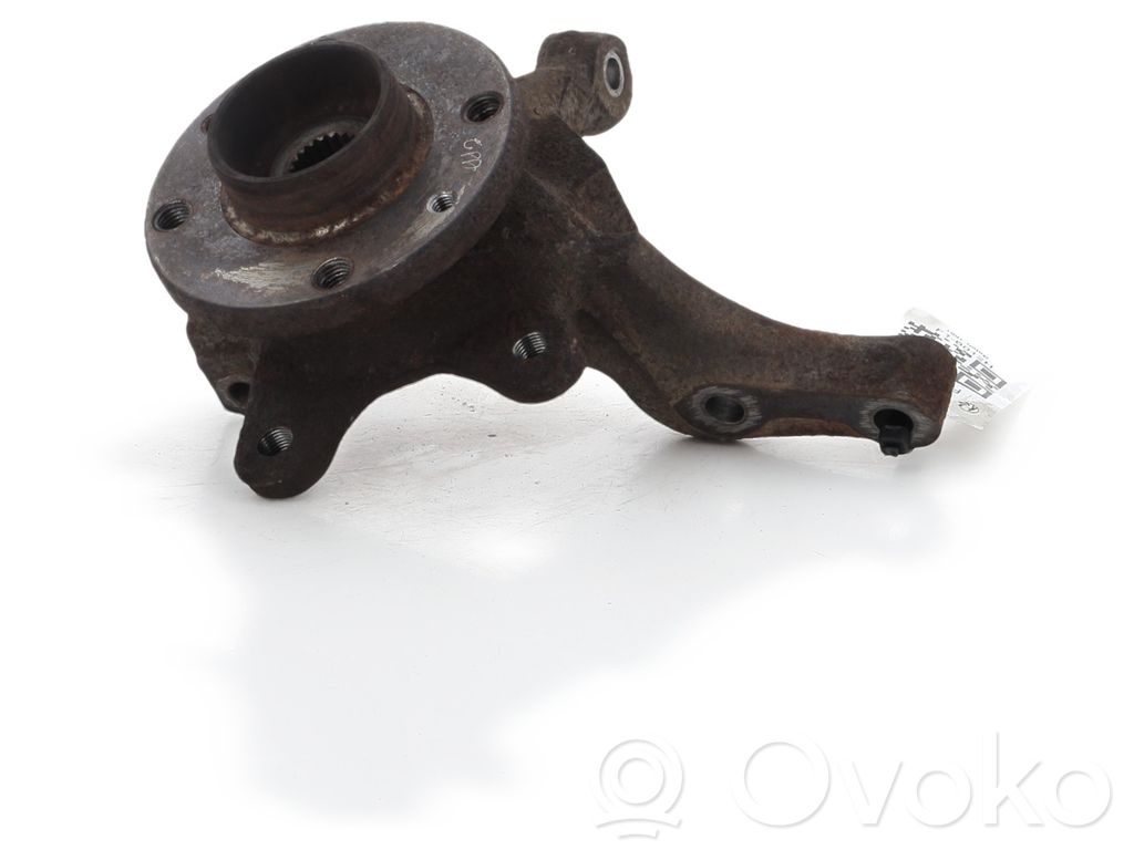 Renault Twingo I Front wheel hub spindle knuckle 