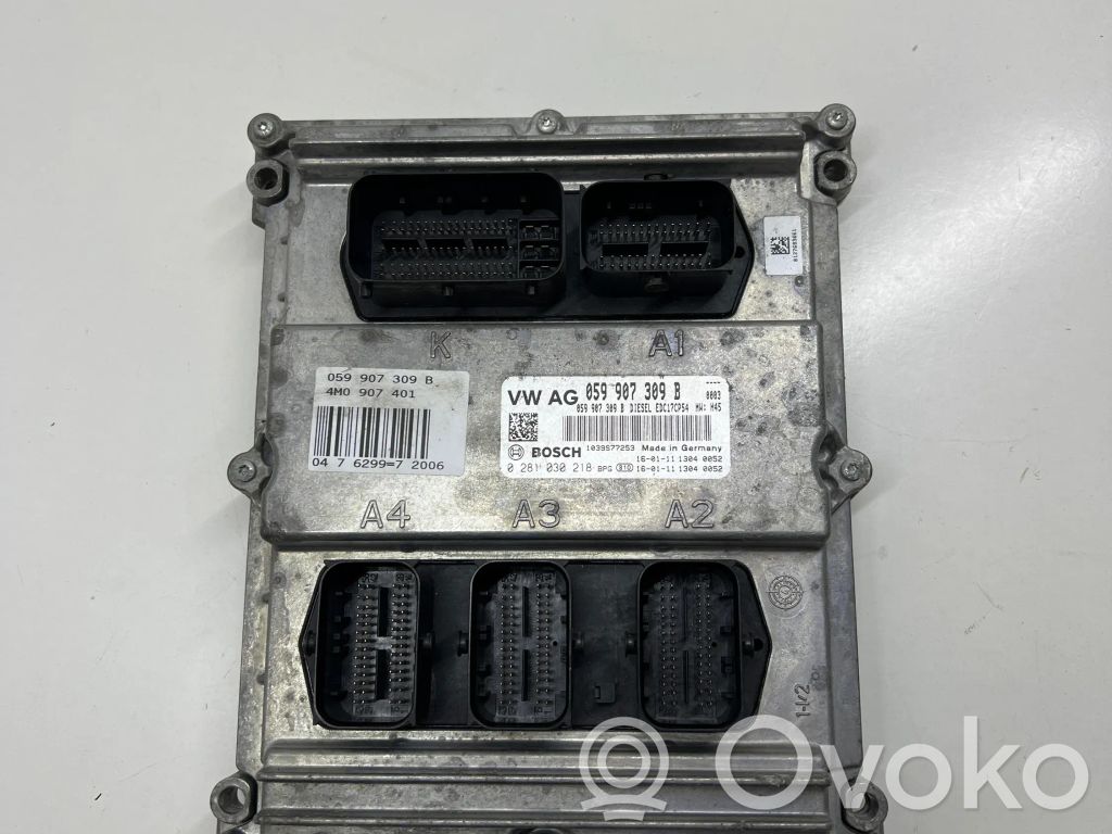 Audi Q7 4M Engine control unit/module 