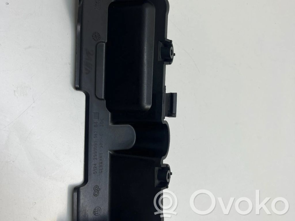 BMW X1 E84 Tailgate/boot lid lock trim 