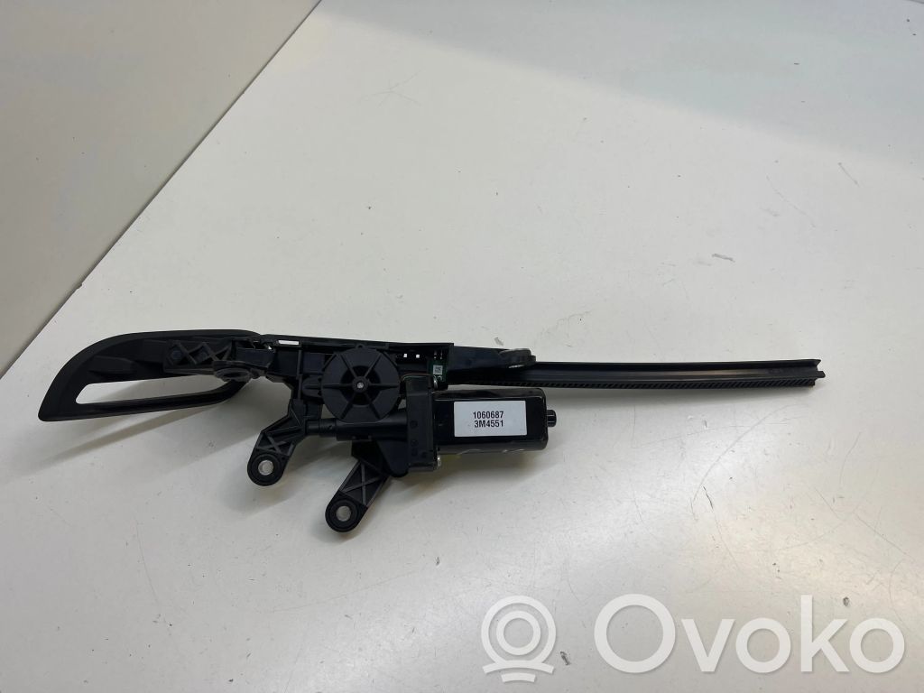 Silniczek regulacji pasów bezpieczeństwa   8F0857759,306625799AD,072EF1Z11C