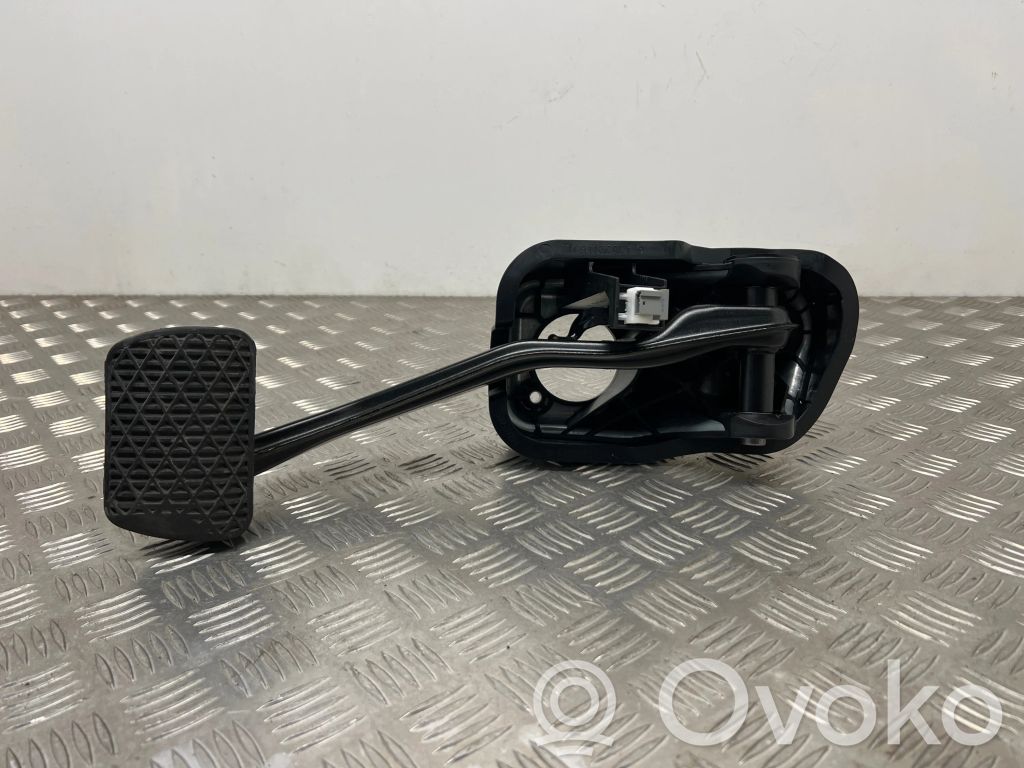 Mercedes-Benz E W213 Brake pedal 